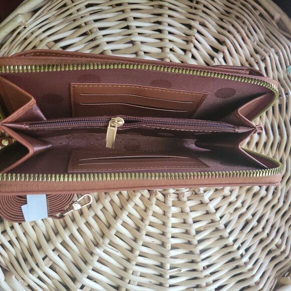 The Original STL Cross Body Clutch Wallet Brown New - Picture 5 of 6